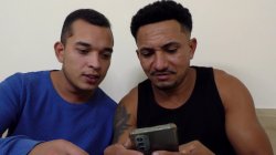Captura de 'Two Hard Dicks Up a Transsexual Ass' nº 5