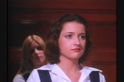 Captura de 'Little Girls Blue' nº 9
