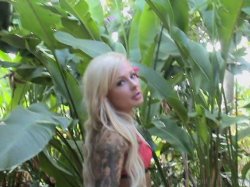 Captura de 'Erica Lynne Is Badd - The XXX Home Movies' nº 10