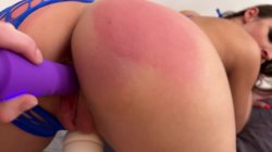 'Hardcore Lesbian Licking, Squirting & Real Orgasms - The Wettest Compilation Yet' screenshot nº 126
