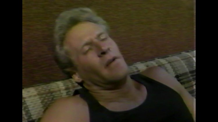 streaming porn video screenshot