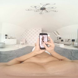'Simon Kitty and Her Latvian Big Tits' screenshot nº 4