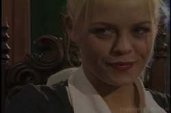 Captura de 'Older Women, Younger Women: A Look Back' nº 13