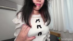 Captura de 'Busty Young Babe, Eri Mizuno, Becomes A Porn Star To Pay Off Debt' nº 31