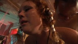 Captura de 'Bondage Girl-A-Go-Go' nº 27