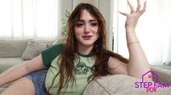 Captura de 'Step Sis Has A Thing For Nerds' nº 41