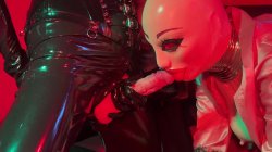 Captura de 'Ava Fetishart And Perv Use And Fuck Rubber - Part 2' nº 40