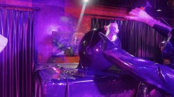 Captura de 'Rubber In The Vacuum Tower With Ava Fetishart And Perv' nº 15
