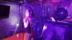 Captura de 'Rubber In The Vacuum Tower With Ava Fetishart And Perv' nº 38