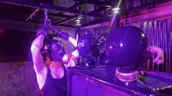 Captura de 'Rubber In The Vacuum Tower With Ava Fetishart And Perv' nº 54
