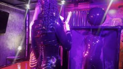 Captura de 'Rubber In The Vacuum Tower With Ava Fetishart And Perv' nº 90