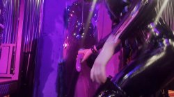 Captura de 'Rubber In The Vacuum Tower With Ava Fetishart And Perv' nº 96