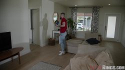 Captura de 'Caught My Stepsis Fapping to Taboo Porn' nº 32