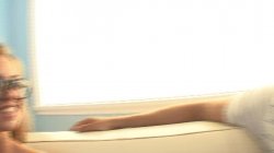Captura de 'Hot, Young & Horny' nº 111