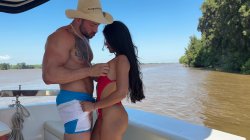 'Hardfucking Amazing Gih Ribeiro On A Boat In Argentina' screenshot nº 5