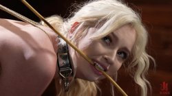 Captura de 'Jade Venus And Lexi Lore: Mouth And Pussy Training' nº 131