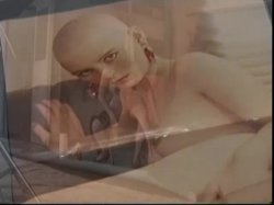 Captura de 'Stevi Shaves Her Head' nº 4