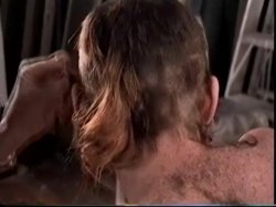 Captura de 'Stevi Shaves Her Head' nº 51