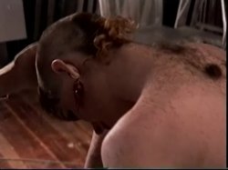Captura de 'Stevi Shaves Her Head' nº 60