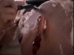 Captura de 'Stevi Shaves Her Head' nº 95
