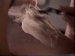 Captura de 'Stevi Shaves Her Head' nº 103