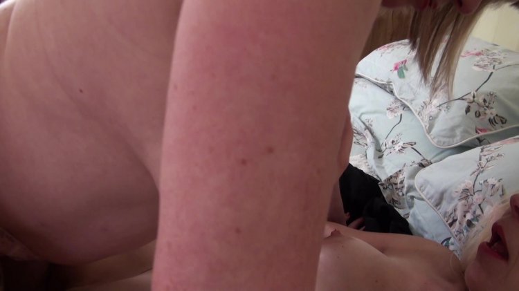 streaming porn video screenshot