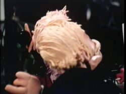 'Let My Puppets Come' screenshot nº 33