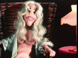 'Let My Puppets Come' screenshot nº 45