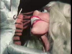 'Let My Puppets Come' screenshot nº 55