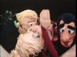 'Let My Puppets Come' screenshot nº 82
