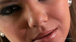 'Ashlynn Brooke's Hottest Girl-Girl Scenes' screenshot nº 14
