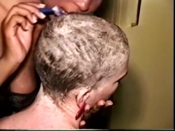 Captura de 'Veronica Waters - Bald & Balled 1' nº 29