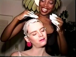 Captura de 'Veronica Waters - Bald & Balled 1' nº 13