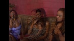 Captura de 'Lesbian Girlfriends 4' nº 96