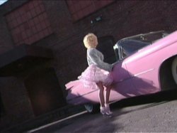 Captura de 'Blondes Fuck Better' nº 64