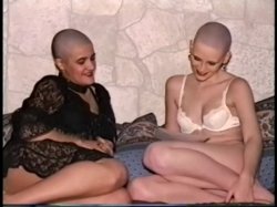 Captura de 'Jennifer's Bald Sex Combo' nº 11