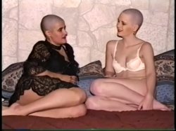 Captura de 'Jennifer's Bald Sex Combo' nº 21