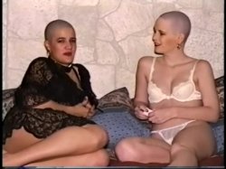 Captura de 'Jennifer's Bald Sex Combo' nº 37