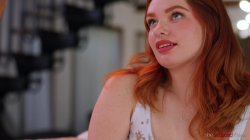 Captura de 'Big Tit Strap On Massage' nº 21