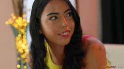 Captura de 'Big Tit Strap On Massage' nº 5