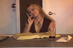 'Lesbian MILF Hunter' screenshot nº 93