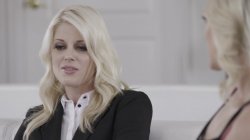 Captura de 'Cheating Lesbian MILFs' nº 6