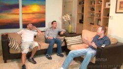 'Neighborhood Swingers 7' screenshot nº 2