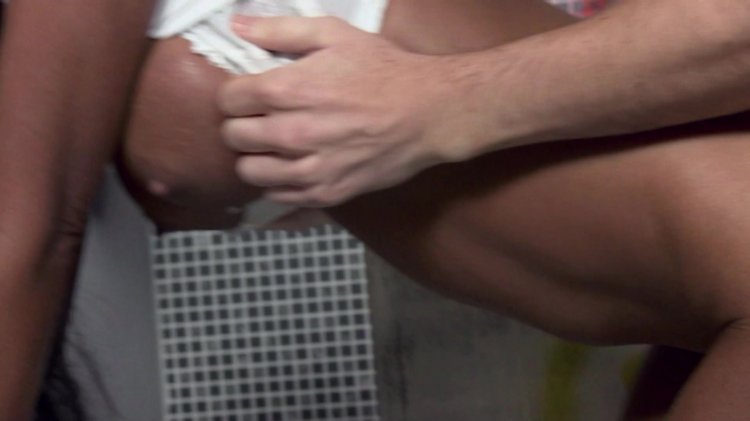 streaming porn video screenshot