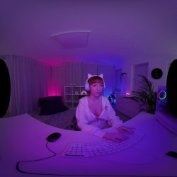 Captura de 'Erotic Gaming Session starring Lilly Mays' nº 1