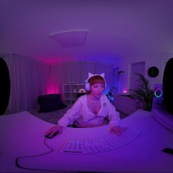 Captura de 'Erotic Gaming Session starring Lilly Mays' nº 3