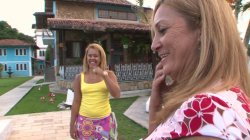 Captura de 'Horny Brazilian Mothers and Daughters 2' nº 77