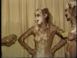 Captura de 'Porn Stars Pied' nº 104