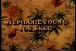 'Teenage Surfer Girls' screenshot nº 2