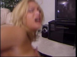 Captura de 'Beverly Hills 9021-Ho! 2' nº 58